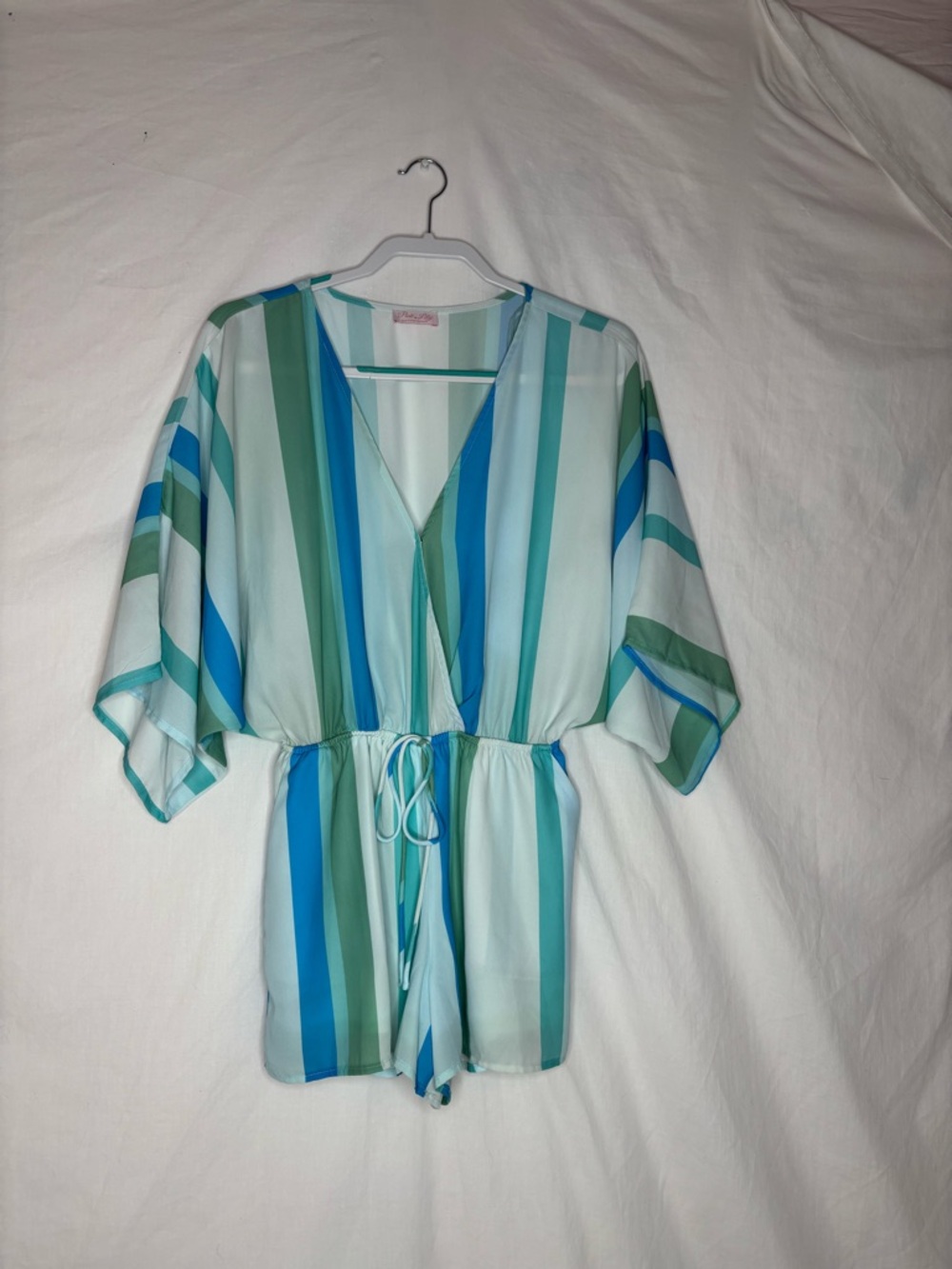 Pink Lily women’s romper sizeS kimono sleeves side pockets, shorts are lined